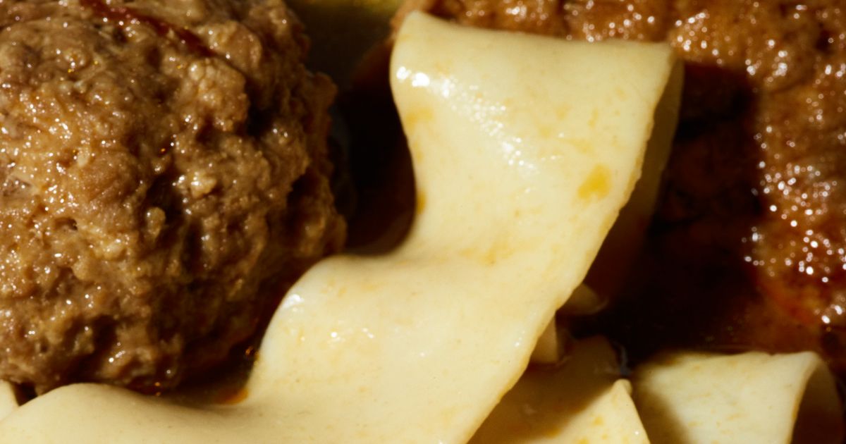 A Xiang Mi Xian Opens in Queens.