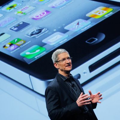 Apple Chief Operating Officer Tim Cook speaks during the Verizon iPhone announcement January 11, 2011 in New York City. In a long-anticipated move, Verizon and Apple have announced that Apple's popular iPhone mobile phone will be offered on a Verizon's phone network. 