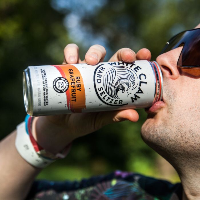 white claw alcohol