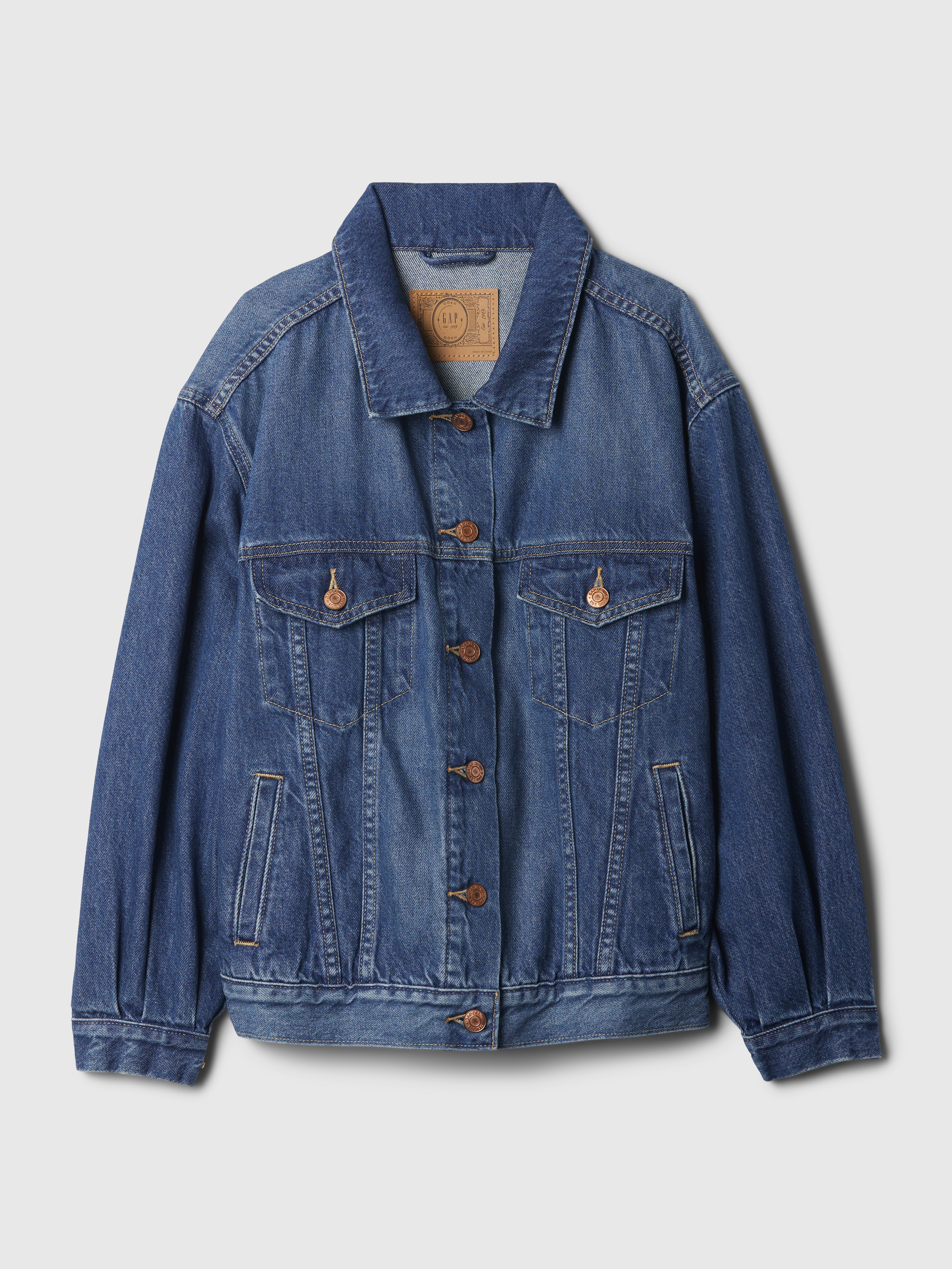 Gap × DOEN The Gap x Dôen Collaboration Brings Celebrity-Favorites to  main image 2