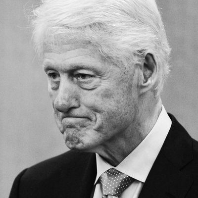 Pic of bill clinton in cheap dress