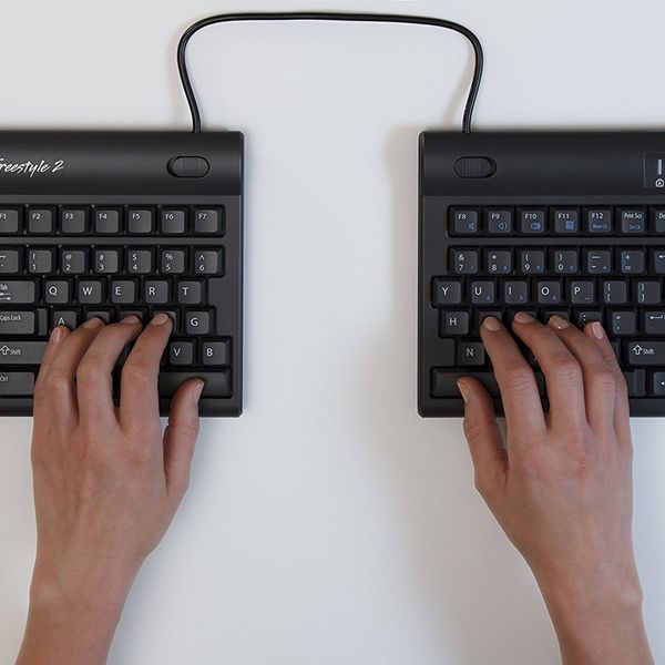 Kinesis Freestyle2 Ergonomic Keyboard for PC (9-Inch Standard Separation)