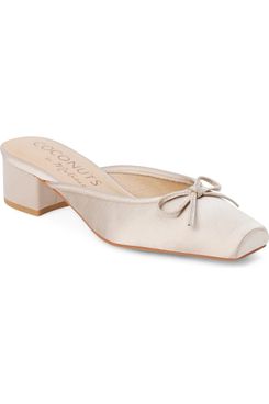 Coconuts by Matisse Geneva Heeled Mule