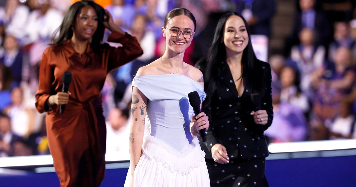 Ella Emhoff had the most beautiful dress at the DNC