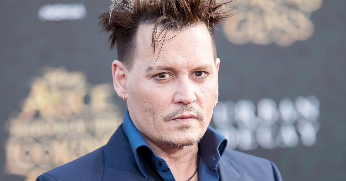 Johnny Depp never saw 'Edward Scissorhands'; 'Avengers 2,' 'Kick-Ass'  sequels on the way: Daily Buzz - syracuse.com