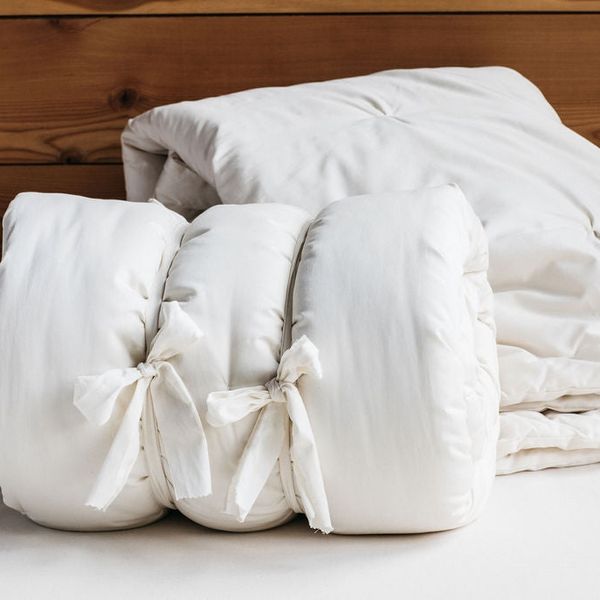 Holy Lamb Organics All-Natural Light Wool Comforter - Full/Queen