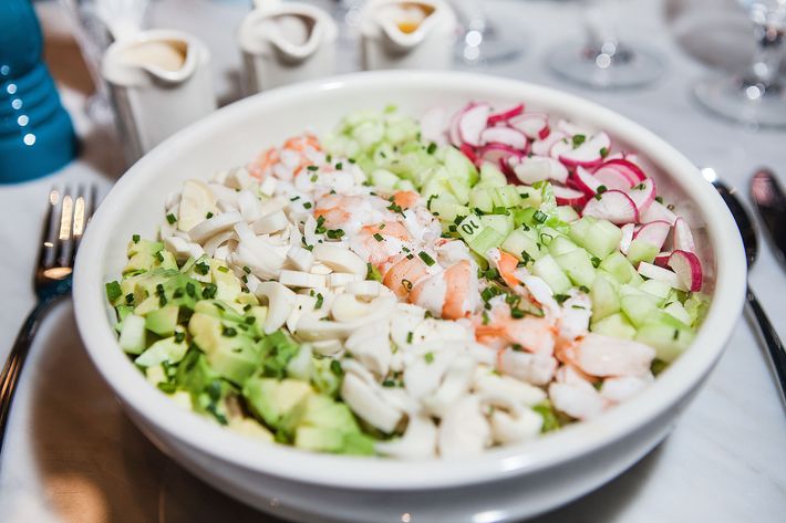 Freddy salad: shrimp, hearts of palm, avocado, radish, cucumber.