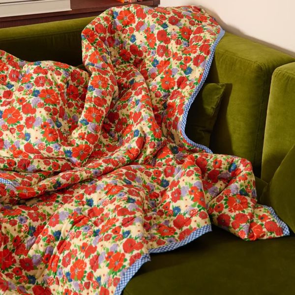 Lucas du Tertre Reversible Quilted Blanket - Spring Flower