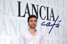 VENICE, ITALY - SEPTEMBER 02:  Actor Oscar Isaac attends the 68th Venice Film Festival at Lancia Cafe on September 2, 2011 in Venice, Italy.  (Photo by Vittorio Zunino Celotto/Getty Images for Lancia)