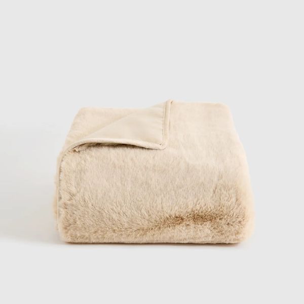 Quince Luxury Faux Fur Throw - 60x80