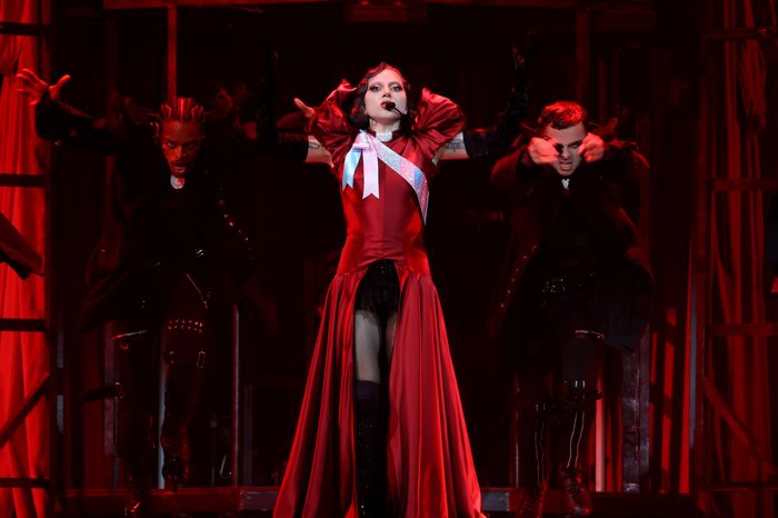 Lady Gaga - The MAYHEM Ball Tour - Los Angeles
