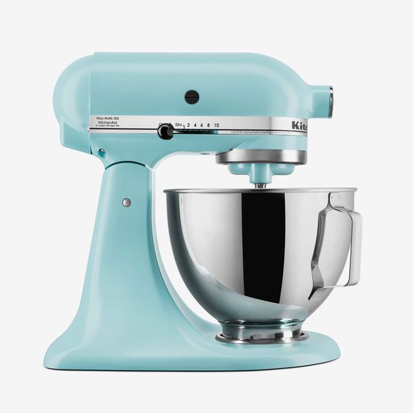 KitchenAid Deluxe 4.5-Quart Tilt-Head Stand Mixer