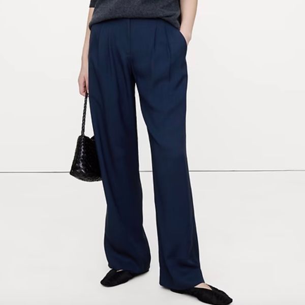 Banana Republic Soho Mid-Rise Pleated Wide-Leg Drapey Twill Pant