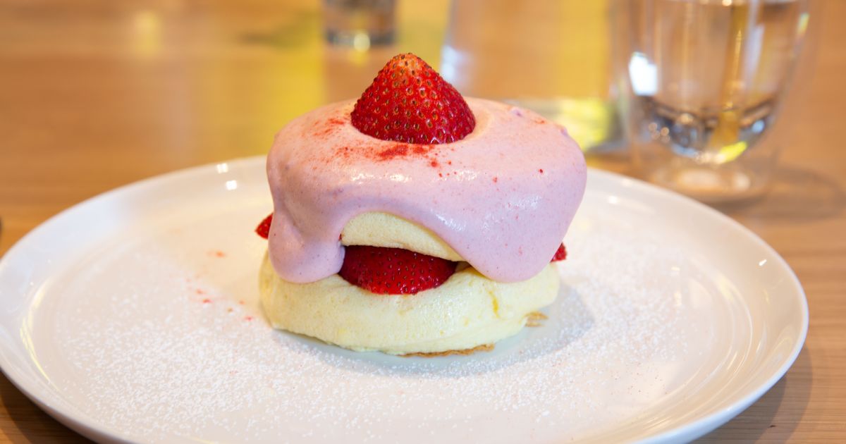 Taste Test Flippers Pancakes In NYC