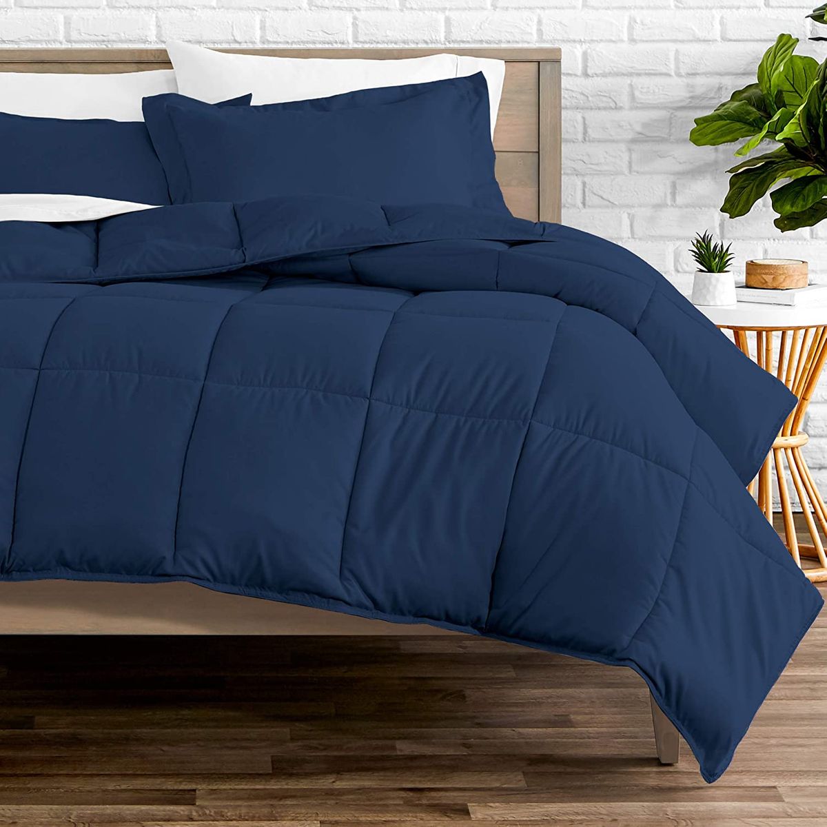 17 Best Comforters On 2021 The, How To Put A Super King Duvet Cover On Queen Comforter Sets
