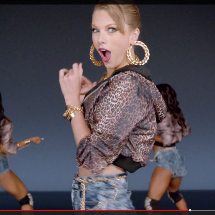 5 Songs That Probably Inspired Taylor Swift S Shake It Off