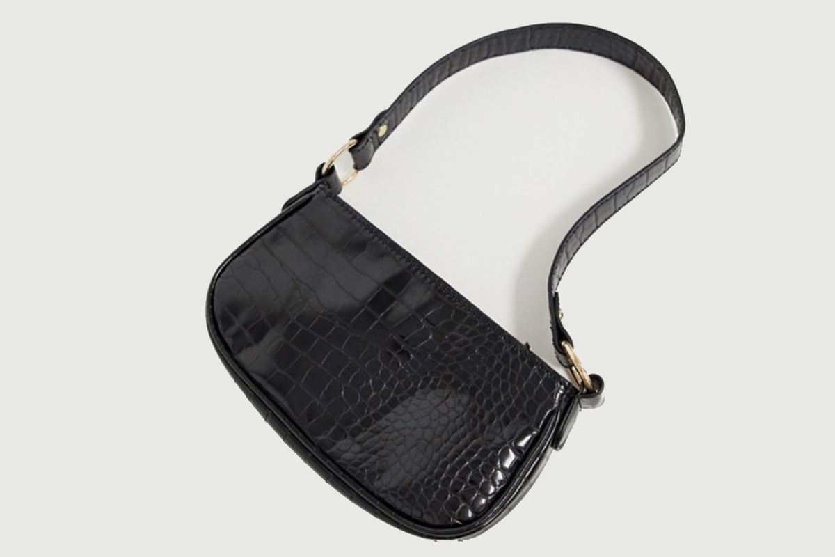 baguette style purse