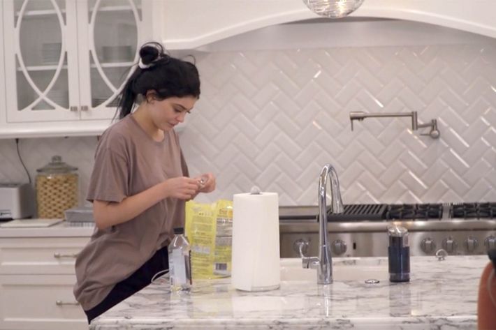 Life Of Kylie Recap Season 1 Episode 3 