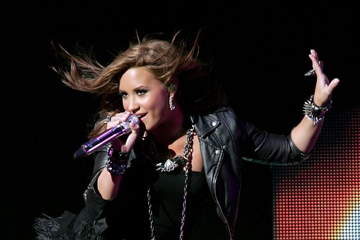 SAN ANTONIO - SEPTEMBER 10:  Vocalist Demi Lovato performs in concert at the AT&T Center on September 10, 2010 in San Antonio, Texas.  (Photo by Gary Miller/FilmMagic)