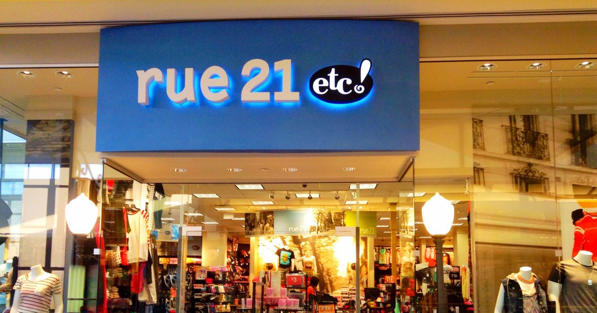 Rue 21 Closing Hundreds of Stores