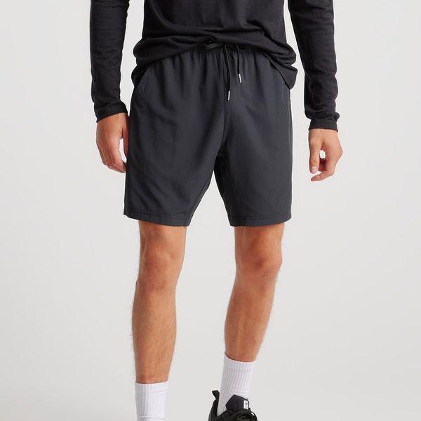 Quince Men's Performance Tech Short