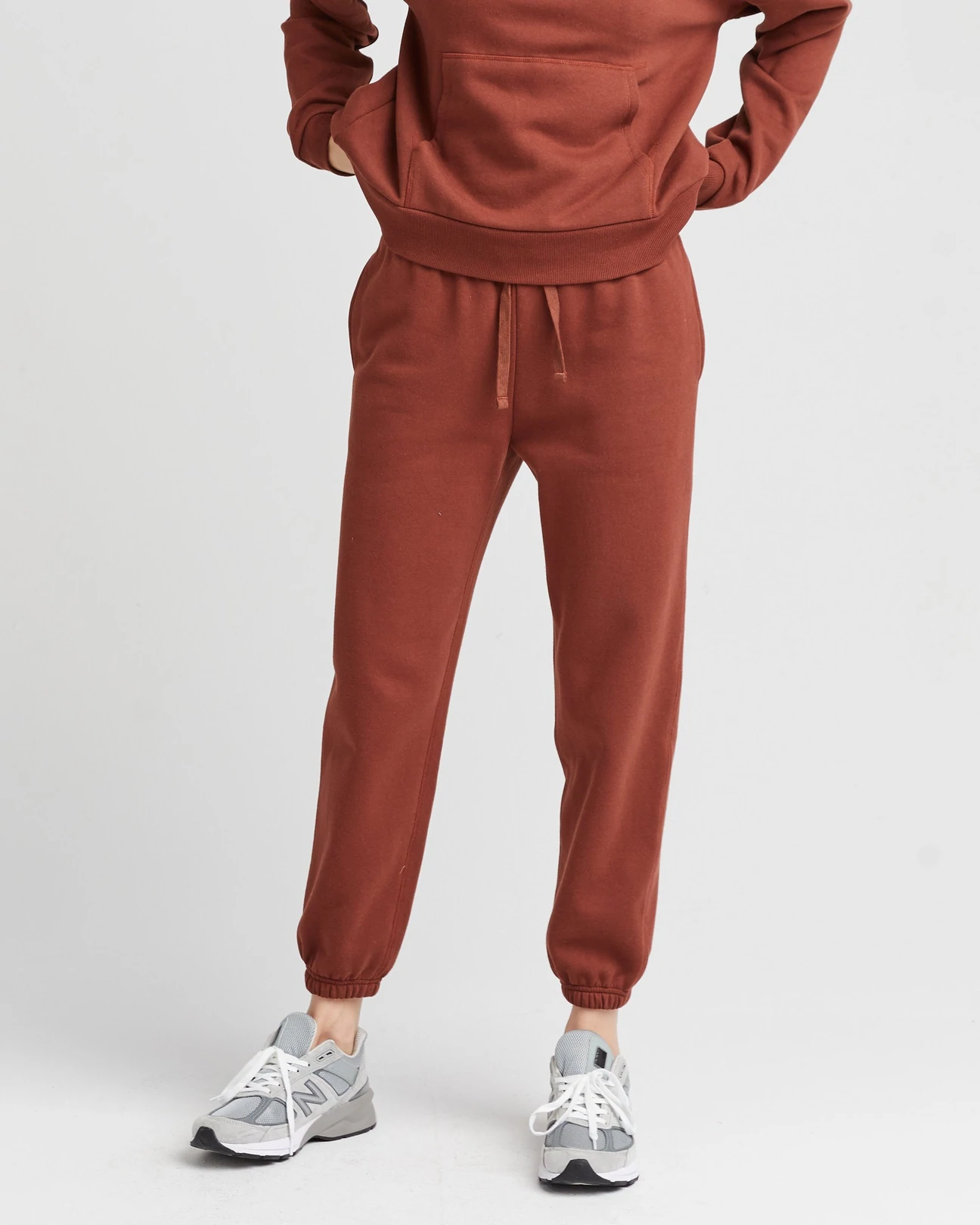 2023 Two piece women sweatpants and hoodie set Gray red black
