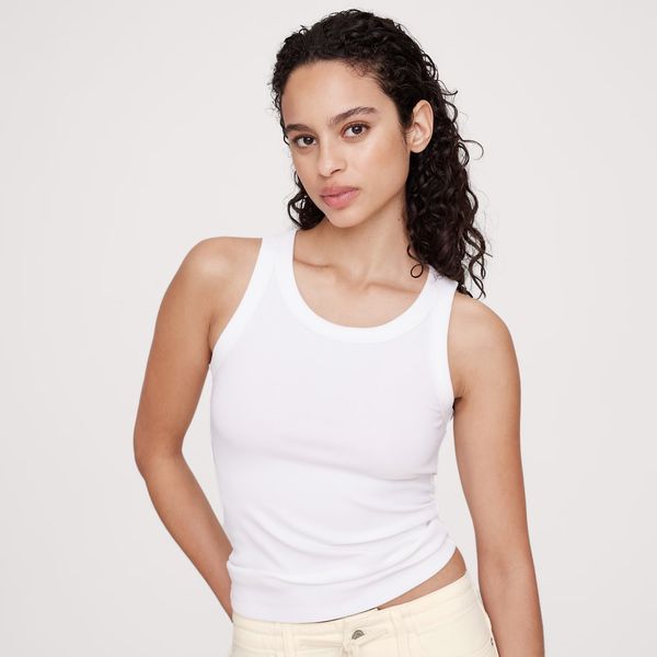 The 14 Best Tank Tops, According to a Shopping Editor