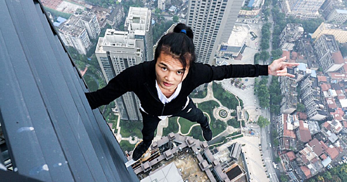 Wu Yongning Falls And Dies While Doing Rooftopping Stunt