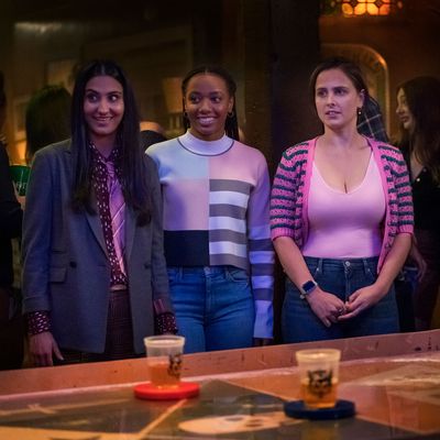 400px x 400px - The Sex Lives of College Girls' season 1, episode 5 recap