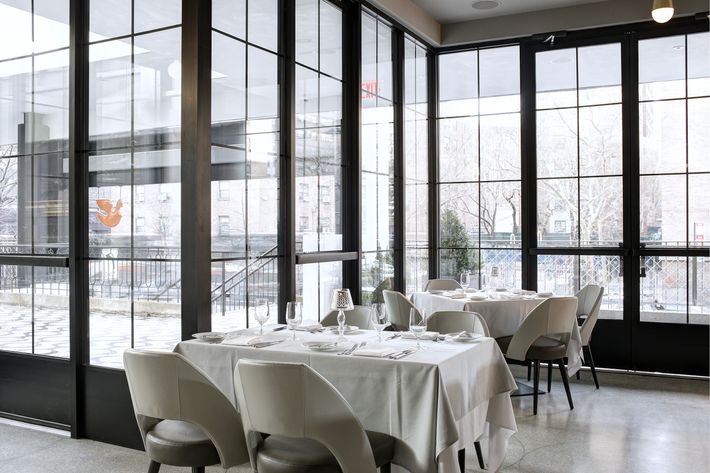 Another look at the dining room, facing out to the hotel's plaza.