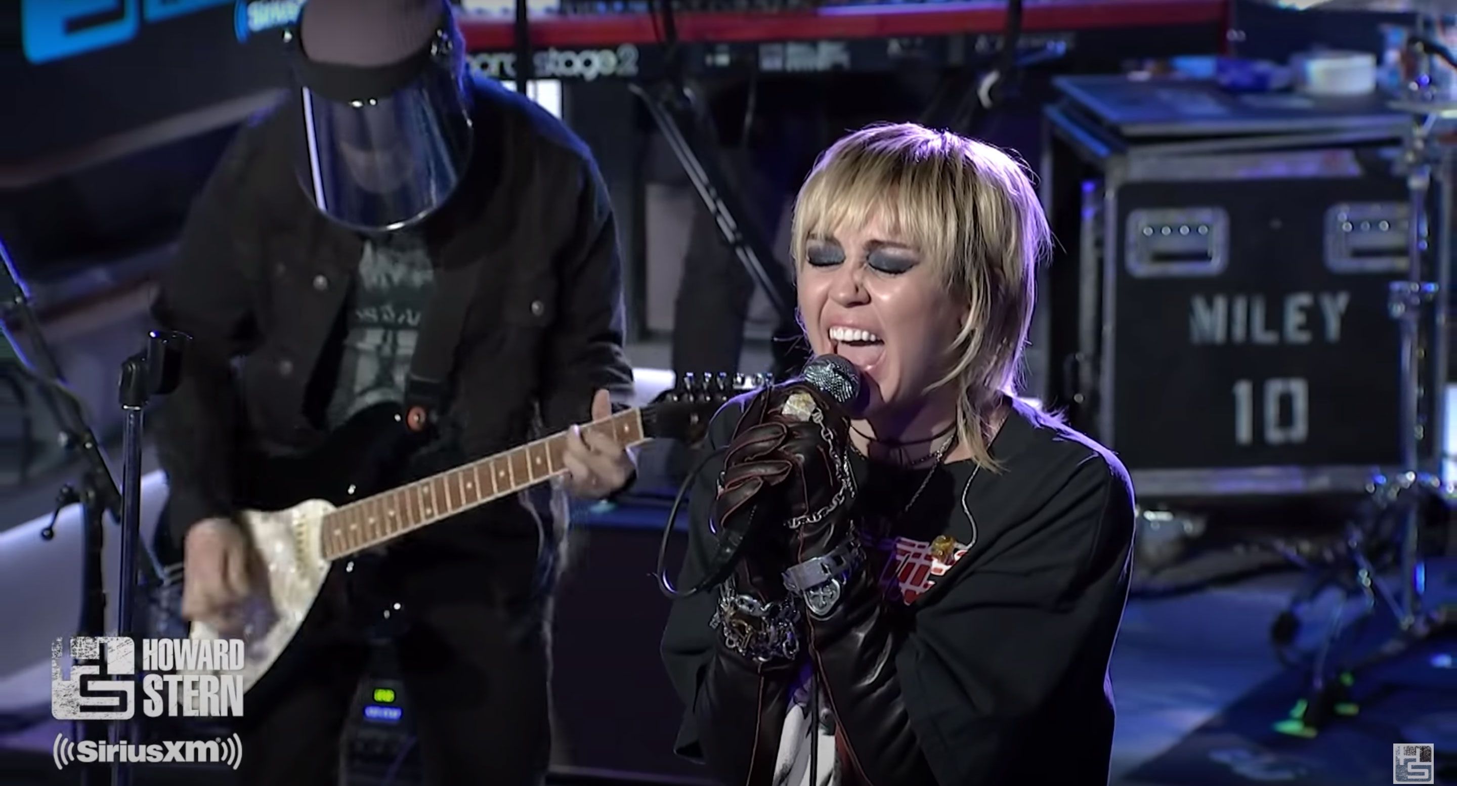 WATCH Miley Cyrus Covers Doll Parts by Hole