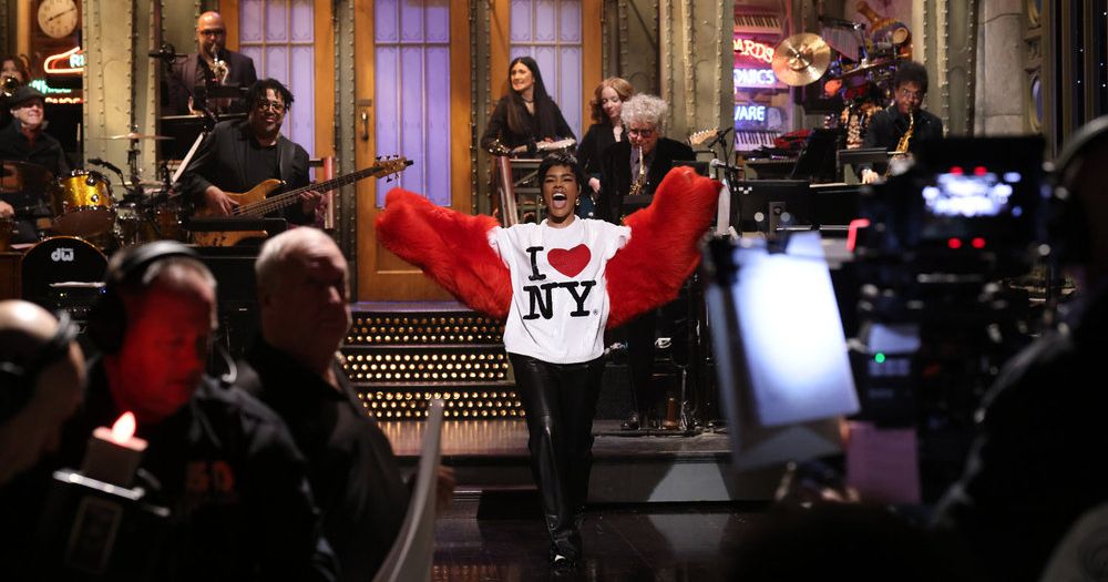 Saturday Night Live Recap: Teyana Taylor Hosts a Somber Show