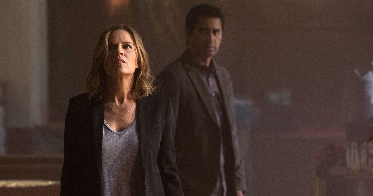 So, What Exactly Is Fear the Walking Dead About?