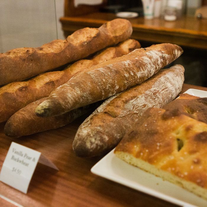 The aroma of freshly baked bread wafts through the lobby at 40 Worth.