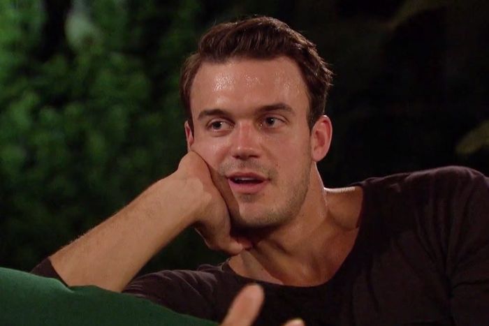 The Bachelorette Season 16 Episode 11: Recap