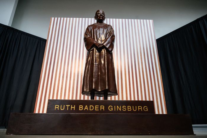 US-POLITICS-STATUE-JUSTICE