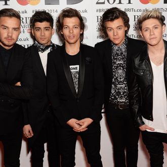 LONDON, ENGLAND - FEBRUARY 19: Zayn Malik, Harry Styles, Louis Tomlinson, Liam Payne and Niall Horan of One Direction attend The BRIT Awards 2014 at The O2 Arena on February 19, 2014 in London, England. (Photo by Dave J Hogan/Getty Images)