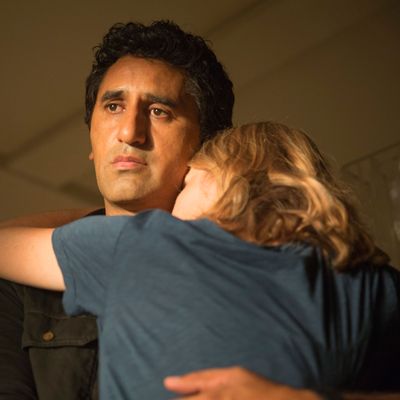 Fear the walking dead season 1 episode on sale 1