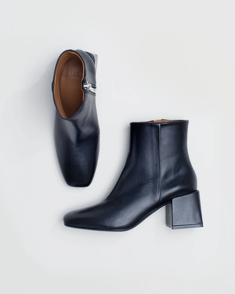 Best black heeled on sale booties