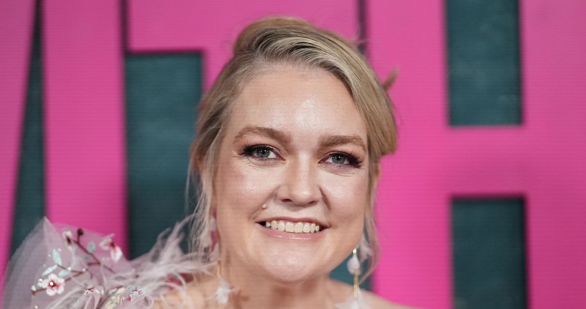 Colleen Hoover Claims Financial Trouble Amidst Blake Lively Lawsuit