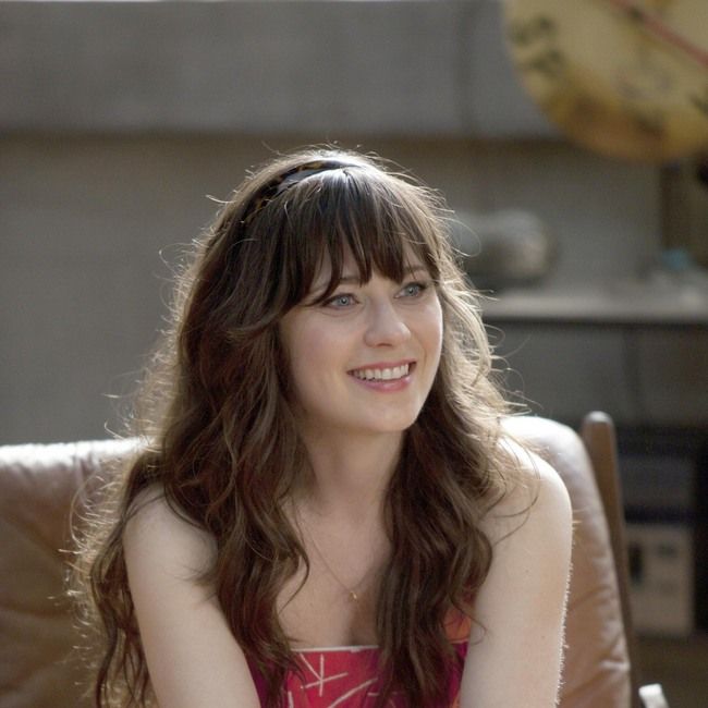 650px x 650px - Listen to Zooey Deschanel Sing the New Girl Theme Song