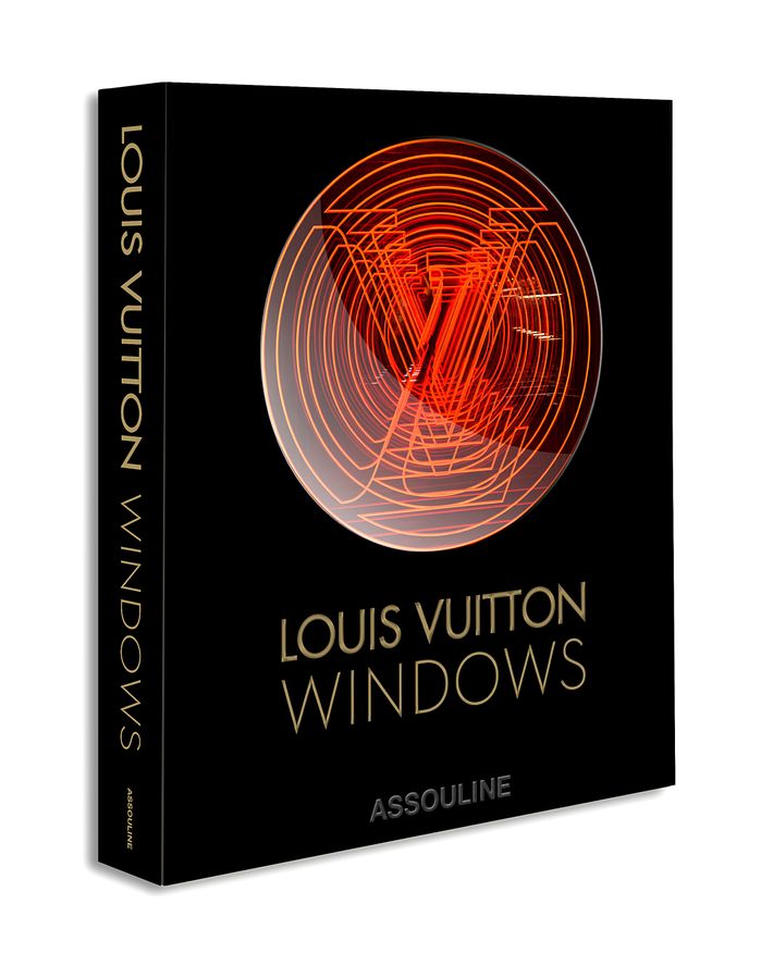 Natural History Window Display at Louis Vuitton - Best Window Displays