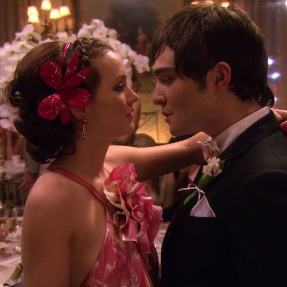 Gossip Girl Reboot Hbo Max Release Date Pushed To 21