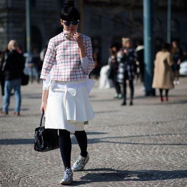 Milan Weekend Street Style: Fringe Jackets & Sporty Sandals