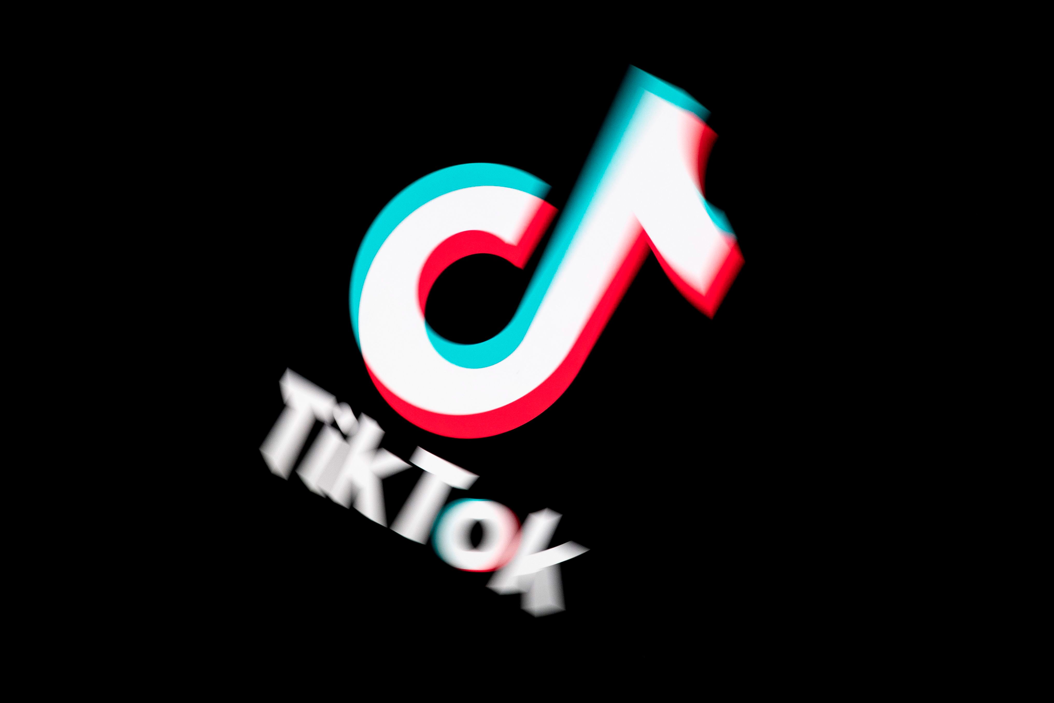 Featured image of post Is Tiktok Banned Yet In America - Donald trump is pressuring chinese company bytedance, which owns tiktok, to sell the application to an american company.