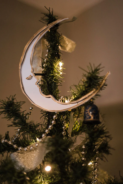 Suzanne Oddy Design Crescent Moon Christmas Tree Topper