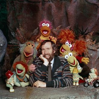 American puppeteer and filmmaker Jim Henson (1936 - 1990) with some of the Muppet cast from the children's TV show 'Fraggle Rock', circa 1985. Along with the diminutive Doozers in the foreground are the Fraggle characters (left to right) Boober, Mokey, Gobo, Red and Wembley. (Photo by Hulton Archive/Getty Images)