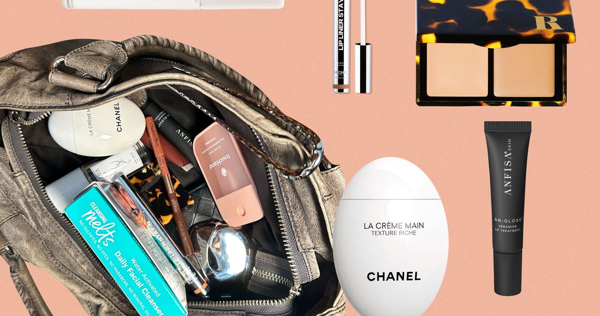 Purse Closet Kylie What's In My Bag Best Beauty Products Our