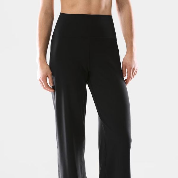 Aritzia Butter Cheeky Asana Hi-rise Wide Pant