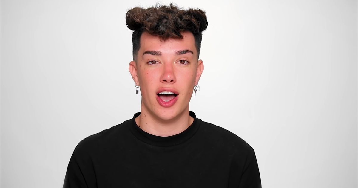 James Charles Says He’s Sorry He ‘Flirted’ With Underage Fans thumbnail